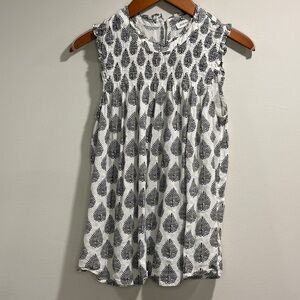 Mod Boutique Women’s Leaf Print Sleeveless Blouse - Black‎ and White Size S